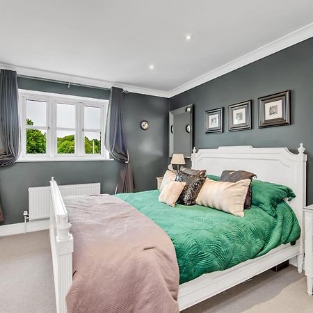 Bury St. Edmunds Stylish 3 Bedroom Townhouse For 5 Guests, Set In The Medieval Grid With Off Street Parking מראה חיצוני תמונה